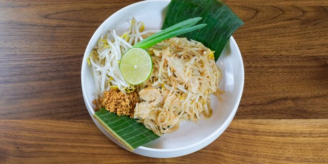 Pad Thai Boxed Lunch