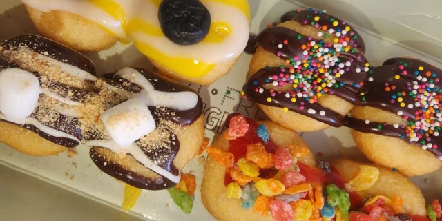 12 Mini Doughnut Box