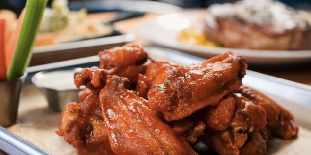 Classic Bone-in Wings