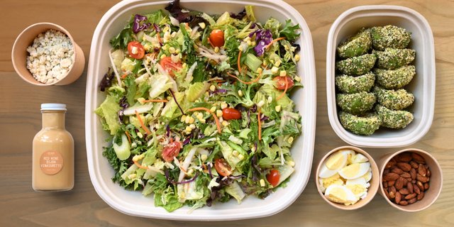 Farmhouse Cobb Salad