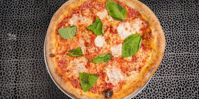 Plain Ole Cheese NY Pizza