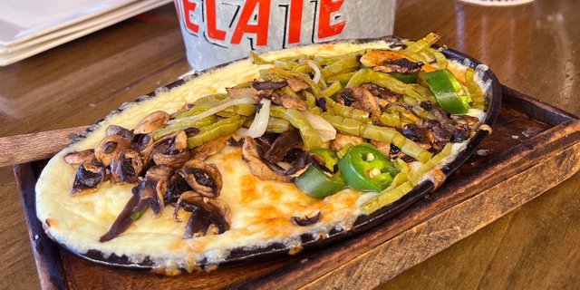 Queso Fundido