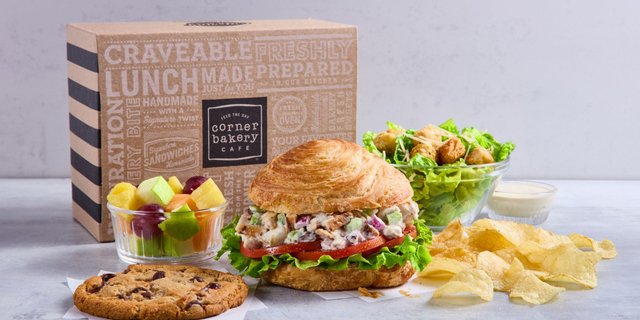 Tuna on Harvest Sandwich Lunch Box w/ Salad & Chips