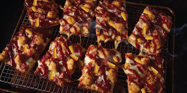 Popcorn Aloha BBQ Chicken Party Tray