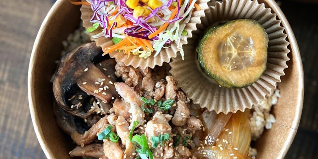 Individual Grilled Chicken Rice