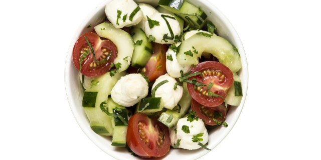 Tomato & Fresh Mozzarella Salad