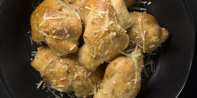 Garlic Parmesan Knots