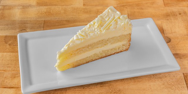Lemoncello Cake