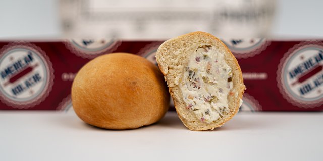Jalapeño Popper Kolache