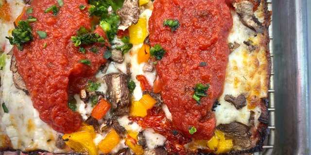 Individual Veggie Pizza