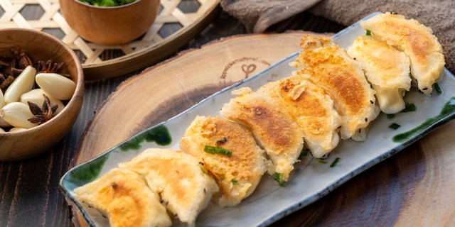 Pan-Fried Pork Potstickers
