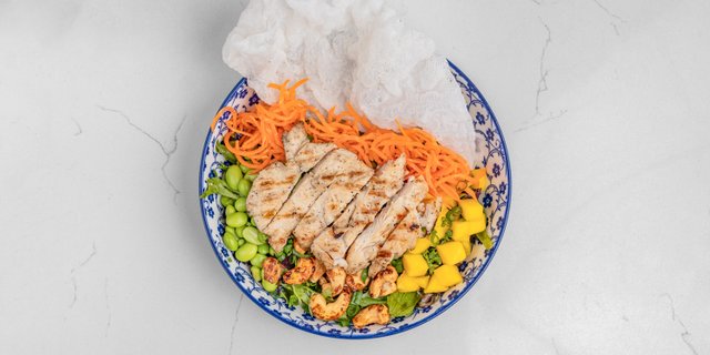 Grilled Chicken Asian Salad