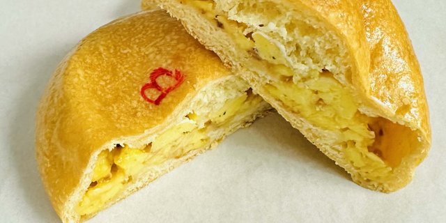 Bacon, Egg & Cheese Kolache