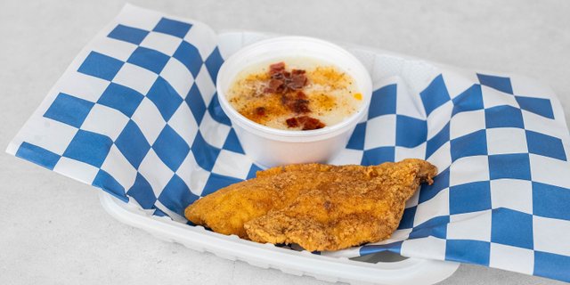 Crispy Snapper & Grits