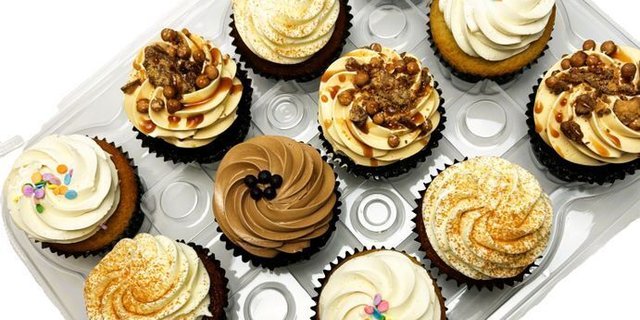 Box of 12 Cupcakes