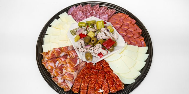 Italian Meat & Cheese Tray