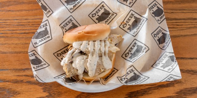 Pulled Smoked Chicken Sandwich Box