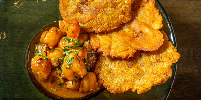 Garlic & Saffron Shrimp