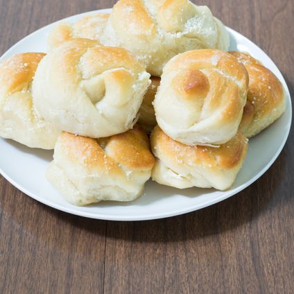 Garlic Cheese Rolls