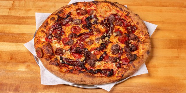 Carnivore Pizza