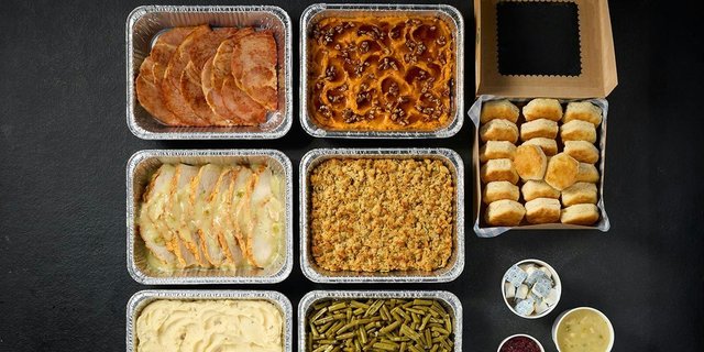 Turkey & Dressing & Sugar Ham Buffet w/ Three Sides