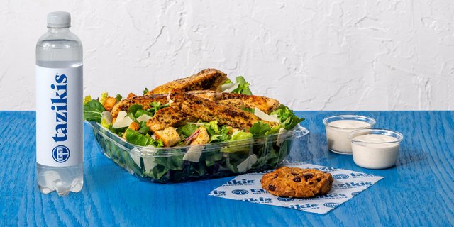 Caesar Salad w/ Chicken Deluxe Boxed Lunch