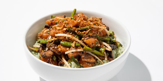 Gochujang Salmon Poke Bowls