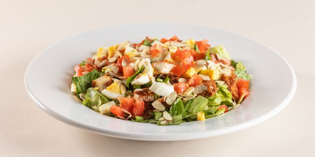 Buttermilk Tenders Salad