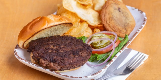 Hamburger Boxed Lunch