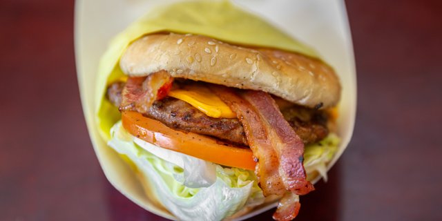 Bacon Cheeseburger