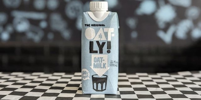 Oatly Vanilla Oat Milk