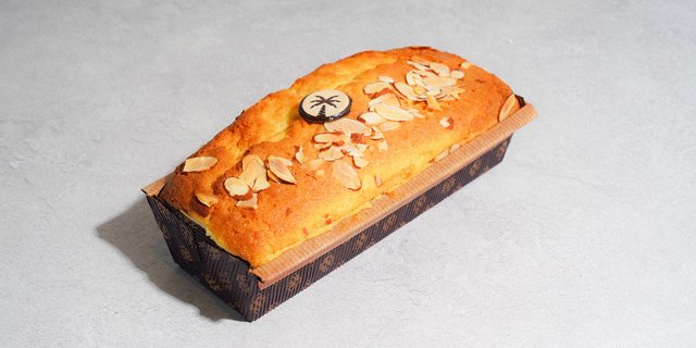 Almond Pound Cake Loaf