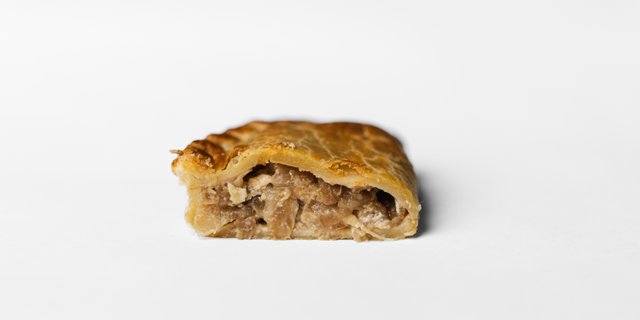 Bite Size Caramelized Onion & Blue Cheese Empanada