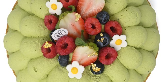 Matcha White Chocolate Tart Cake