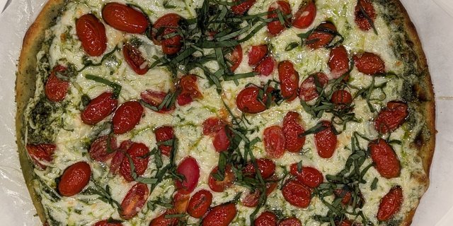 Pesto Special Pizza