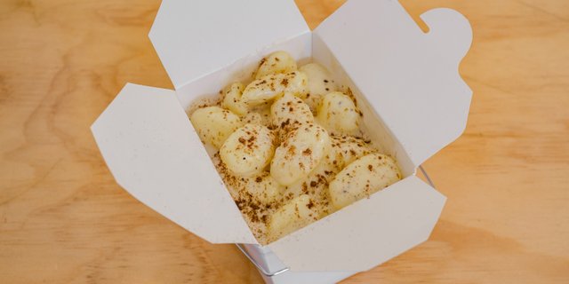 Gnocchi  Al Black Truffle Cacio E Pepe