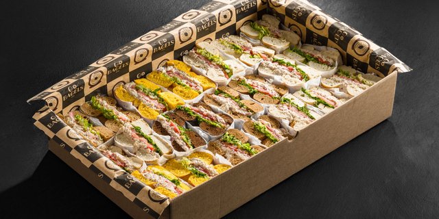 Classic Tuna Salad Box