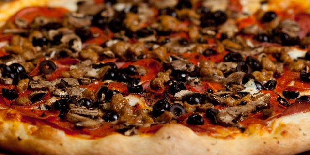 Puget Pounder Pizza
