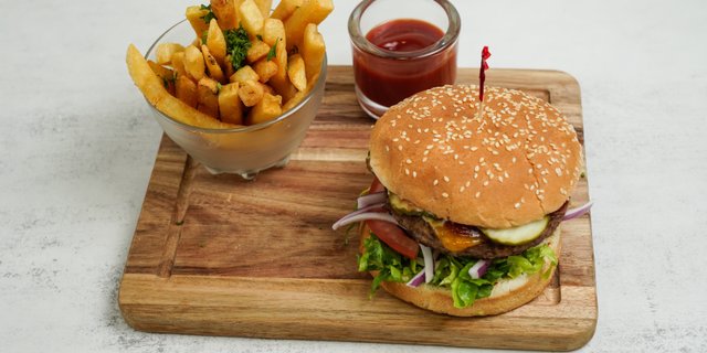 Hideout Burger