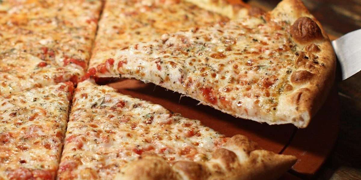 Mikey's Late Night Slice