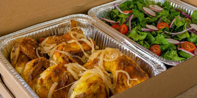 Pollo & Ensalada Package
