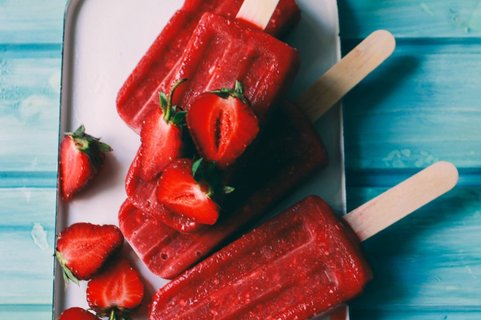 Vegan Honey Strawberry Paletas