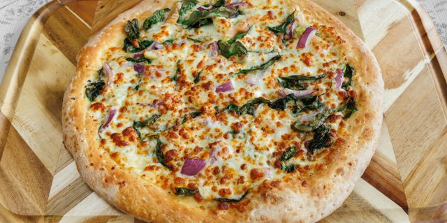 Spinach & Feta Pizza