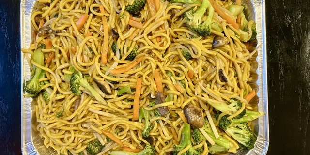 Vegetable Lo Mein Noodles