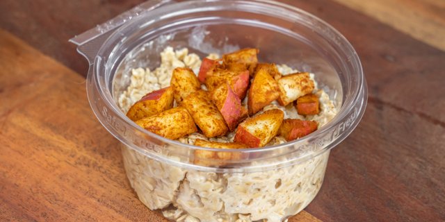 Apple Cinnamon Overnight Oats
