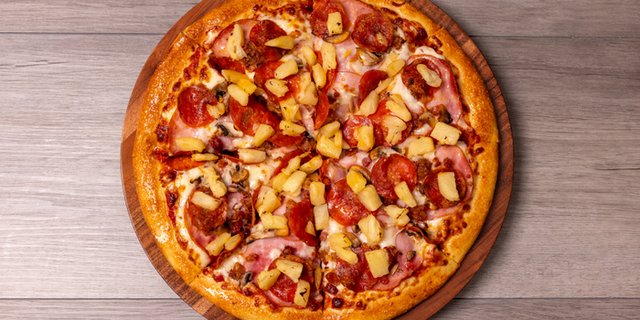 Canadian Classic Pizza