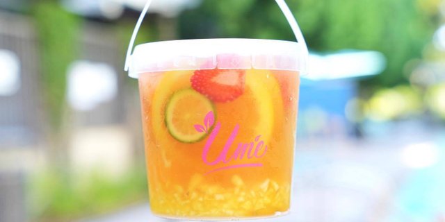 Mega Fruit Family Green Tea