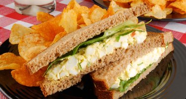 Bergstein's NY Delicatessen