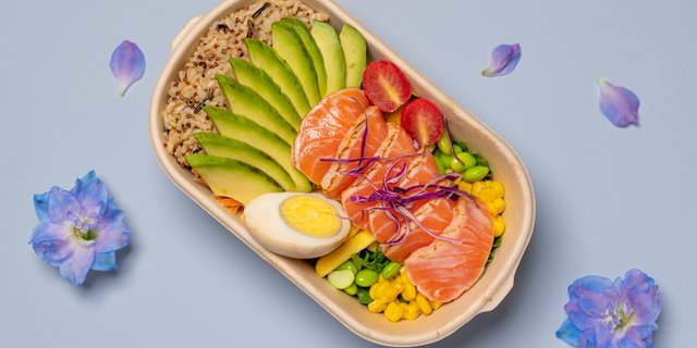 Torched Salmon Salad