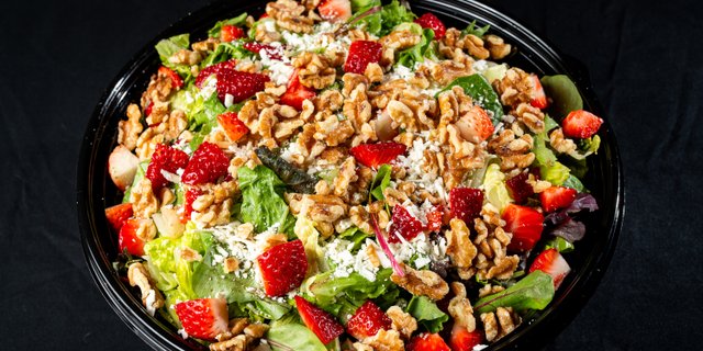Pom Berry Salad